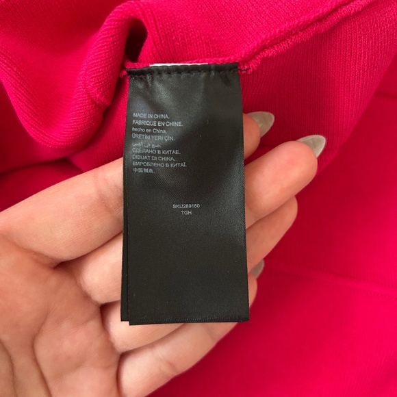 Bebe Fuchsia Dress! Size Medium! - Picture 10 of 11